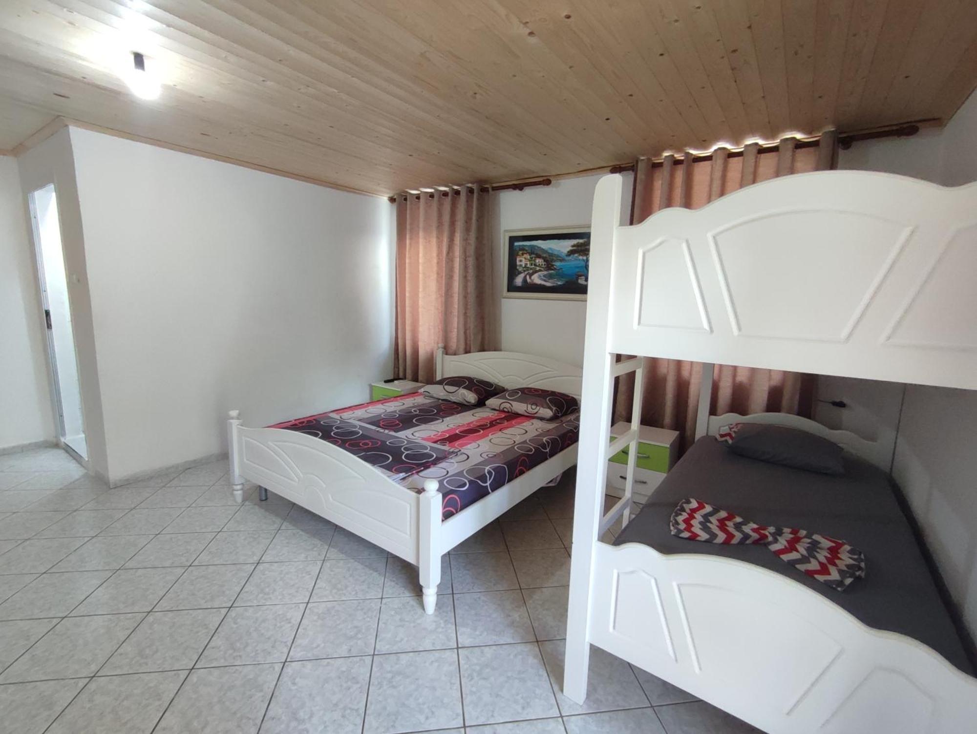 Aeria Rooms Himare Exterior foto